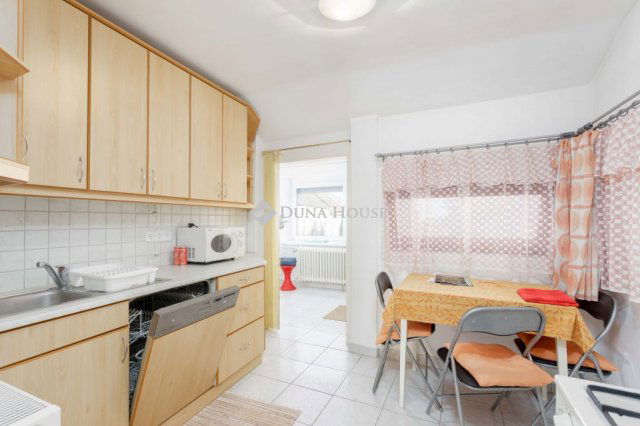 Eladó családi ház, Jánossomorján 52.9 M Ft, 4 szobás