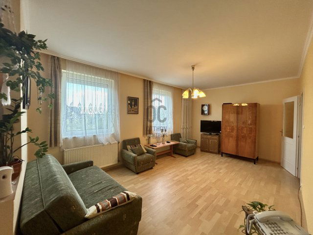 Kiadó téglalakás, albérlet, Győrött 180 E Ft / hó, 2 szobás