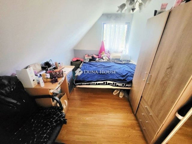 Eladó családi ház, Gödön 87.5 M Ft, 4 szobás