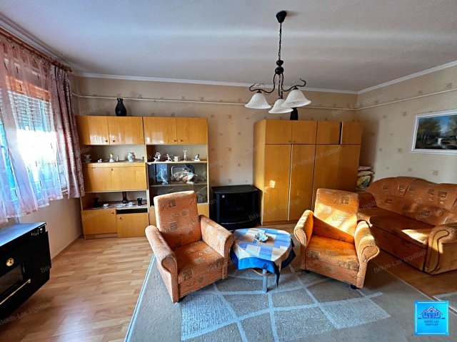 Eladó téglalakás, Békésen 25.9 M Ft, 2 szobás