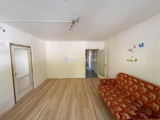 Eladó panellakás, Budapesten, XX. kerületben 54.99 M Ft, 3 szobás