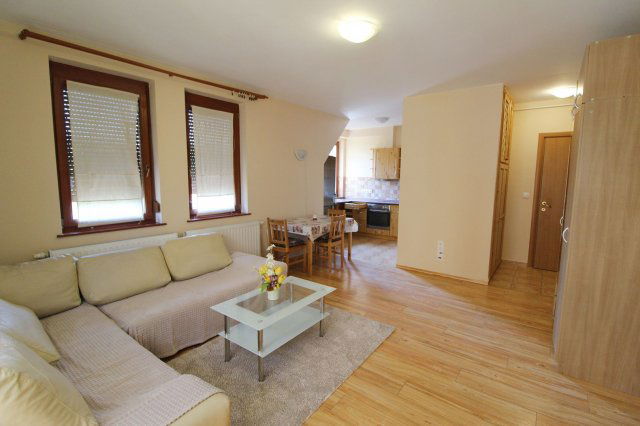 Kiadó téglalakás, albérlet, Debrecenben 370 E Ft / hó, 3 szobás