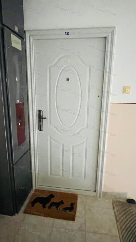 Kiadó téglalakás, albérlet, Komáromban 220 E Ft / hó