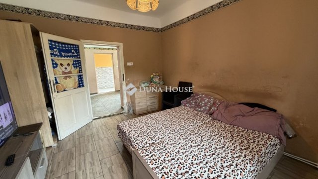 Eladó családi ház, Bujon, Petőfi utcában 23.9 M Ft, 3 szobás