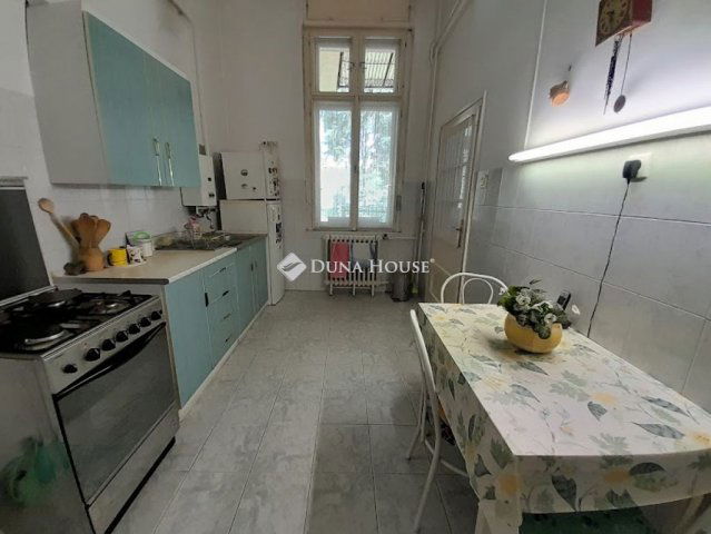 Kiadó téglalakás, albérlet, Békéscsabán 130 E Ft / hó