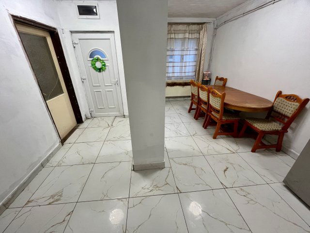 Eladó családi ház, Móron 37 M Ft, 2 szobás