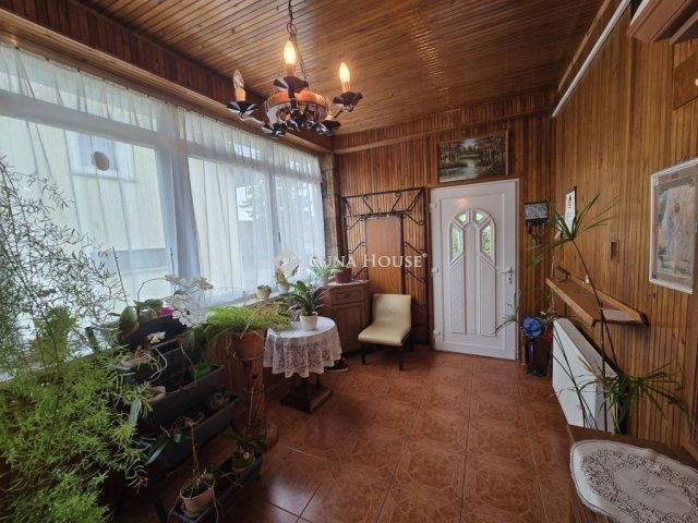 Eladó családi ház, Pécelen 89.9 M Ft, 3 szobás
