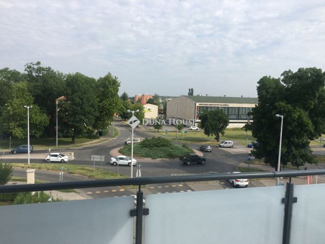 Kiadó téglalakás, albérlet, Kecskeméten 250 E Ft / hó