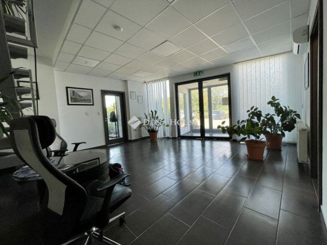 Kiadó iroda, Vecsésen, Dózsa György úton 2085 E Ft / hó