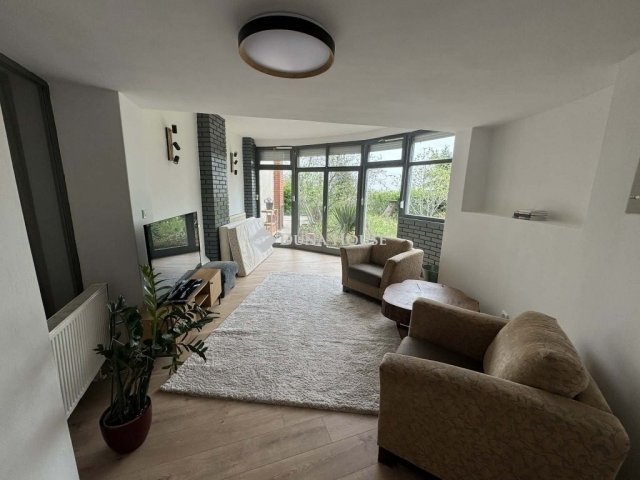 Eladó téglalakás, Pécsett 61.9 M Ft, 2 szobás