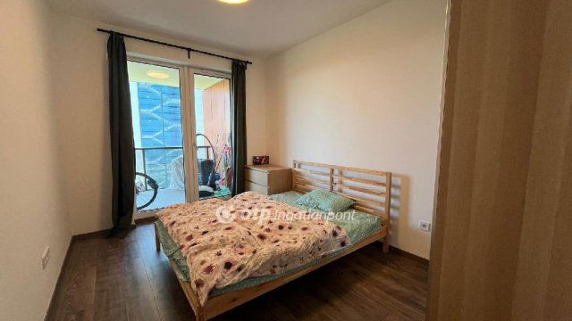 Eladó téglalakás, Budapesten, III. kerületben 99 M Ft, 2 szobás