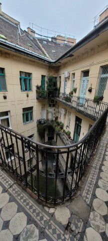 Eladó téglalakás, Budapesten, VIII. kerületben 66 M Ft, 2 szobás