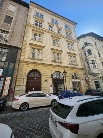 Eladó téglalakás, Budapesten, V. kerületben 115 M Ft, 3 szobás