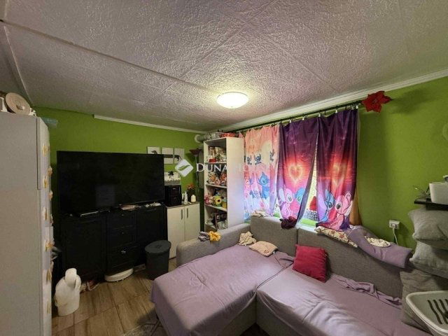 Eladó családi ház, Kecskeméten 37.5 M Ft, 5 szobás