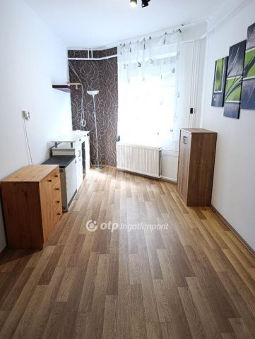 Kiadó családi ház, albérlet, Érden 250 E Ft / hó, 2 szobás
