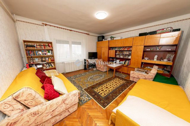 Eladó ikerház, Balatonszemesen 65 M Ft, 3 szobás