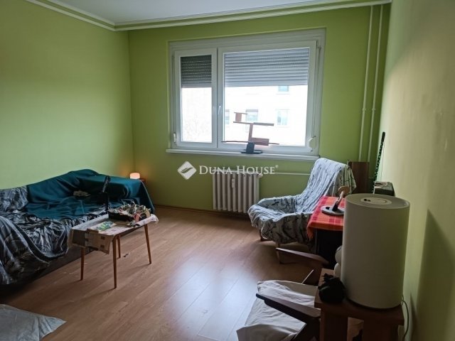 Eladó panellakás, Szegeden 51.49 M Ft, 2 szobás