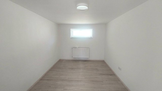Eladó családi ház, Sarkadon 17 M Ft, 2 szobás