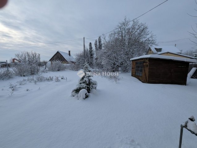 Eladó családi ház, Monorierdőn 27.5 M Ft, 2 szobás