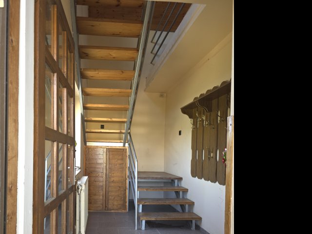 Eladó családi ház, Szabadbattyánban 89.9 M Ft, 4 szobás