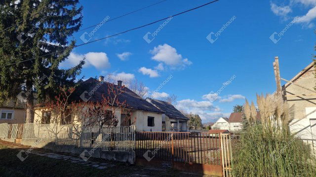 Eladó telek, Siófokon 83.9 M Ft / költözzbe.hu