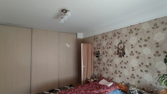 Eladó családi ház, Pilisen 85 M Ft, 7 szobás