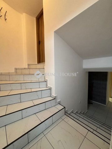 Eladó családi ház, Debrecenben 108 M Ft, 4 szobás