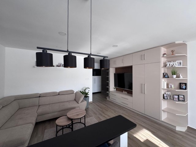 Eladó családi ház, Zalaszentgróton 74.9 M Ft, 4 szobás