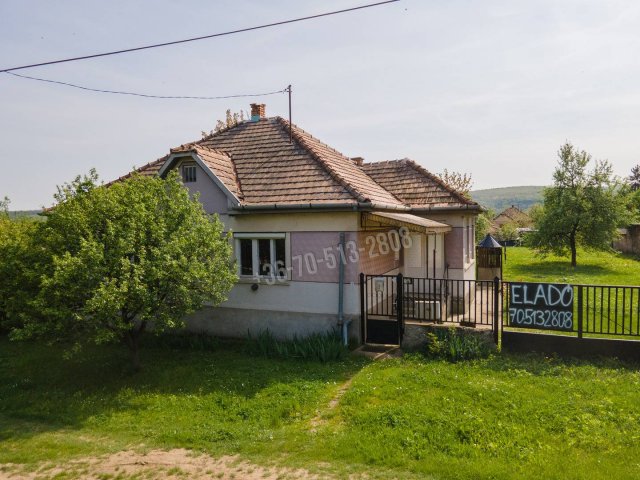 Eladó családi ház, Bernecebarátiban 26.9 M Ft, 3 szobás