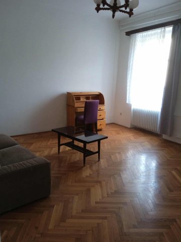 Kiadó téglalakás, albérlet, VIII. kerületben, Corvin közben