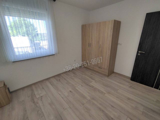 Kiadó téglalakás, albérlet, Mohácson 170 E Ft / hó, 2 szobás