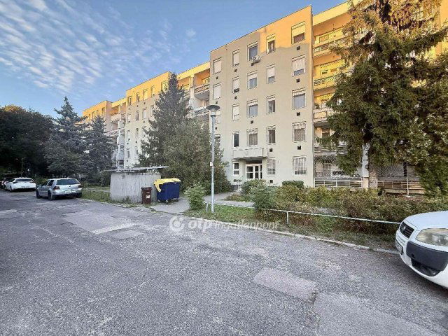 Eladó téglalakás, Budapesten, XXI. kerületben 54 M Ft