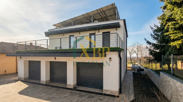 Eladó családi ház, Budapesten, XVII. kerületben, Irsa utcában