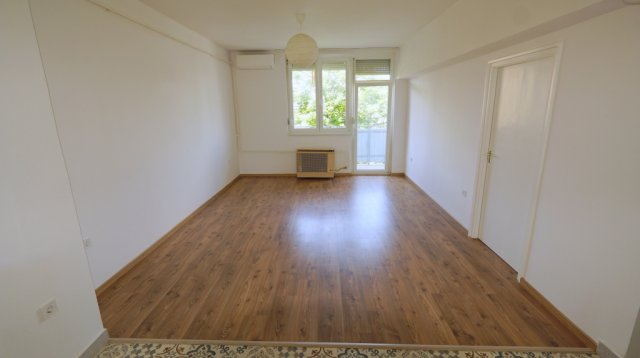 Eladó téglalakás, Zalaegerszegen 39 M Ft, 2 szobás
