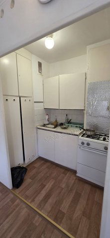 Eladó panellakás, Dunaújvárosban 23.8 M Ft, 1 szobás