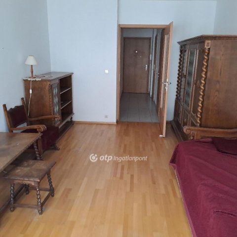 Kiadó téglalakás, albérlet, Budapesten, I. kerületben, 2 szobás