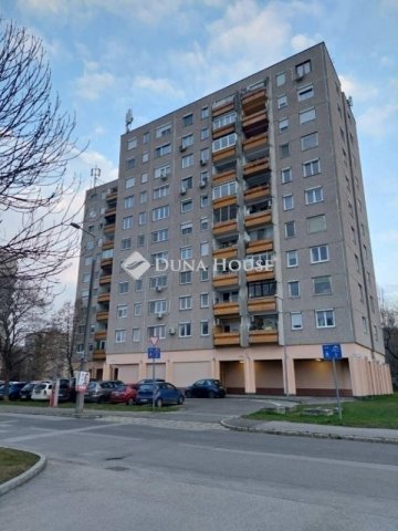 Eladó panellakás, Budapesten, III. kerületben 73.9 M Ft, 2 szobás
