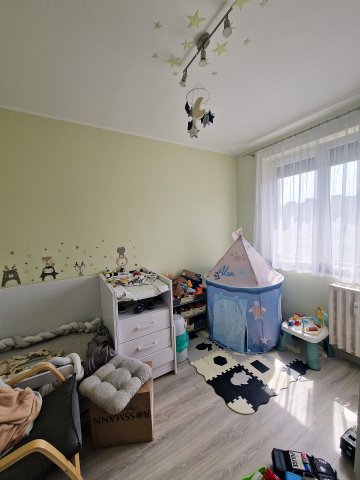 Eladó panellakás, Székesfehérvárott 56 M Ft, 2+1 szobás