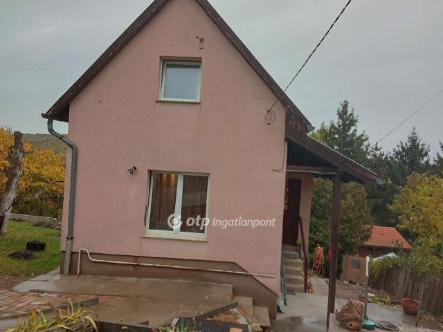 Eladó családi ház, Érden 69.9 M Ft, 4 szobás