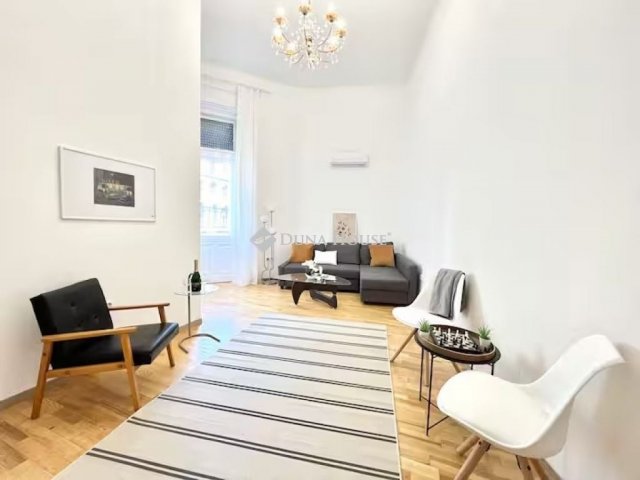 Eladó téglalakás, Budapesten, VII. kerületben 94.9 M Ft