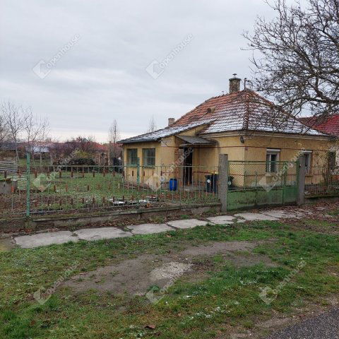 Eladó telek, Abdaon 50 M Ft / költözzbe.hu