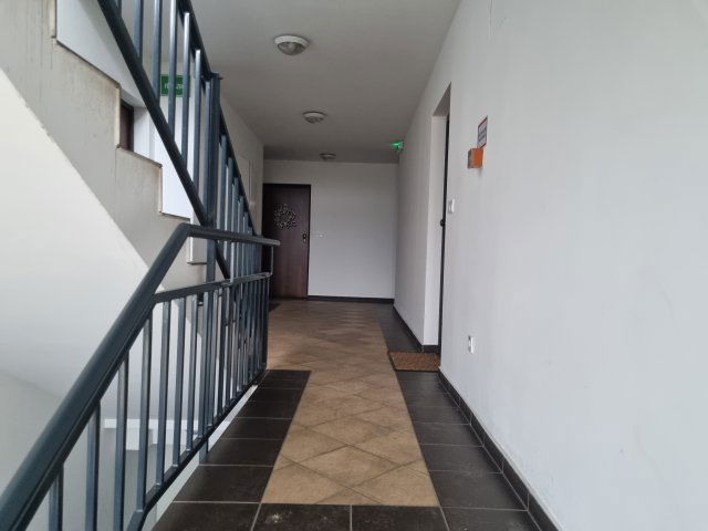 Eladó téglalakás, Tatán 99 M Ft, 2 szobás