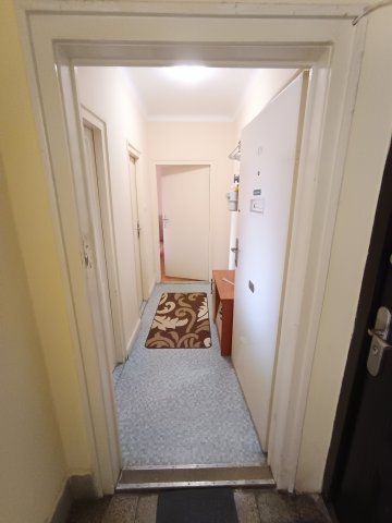 Eladó téglalakás, Pécsett 27.3 M Ft, 1 szobás