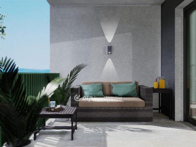 Eladó téglalakás, Balatonalmádiban 135 M Ft, 3 szobás