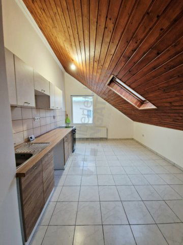 Kiadó téglalakás, albérlet, XI. kerületben, Kápolna úton