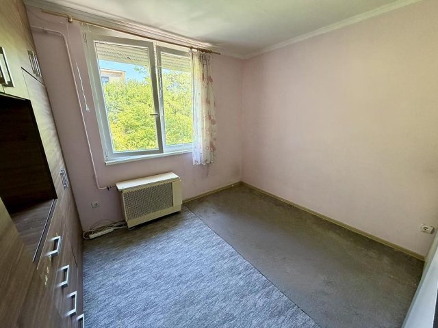 Eladó téglalakás, Vácon 63 M Ft, 2 szobás