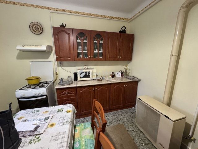 Eladó családi ház, Kecskeméten 34.5 M Ft, 2 szobás