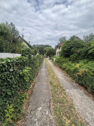 Eladó telek, Budapesten, XVIII. kerületben 79.9 M Ft