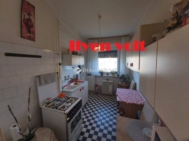 Eladó téglalakás, Kecskeméten 42 M Ft, 3 szobás