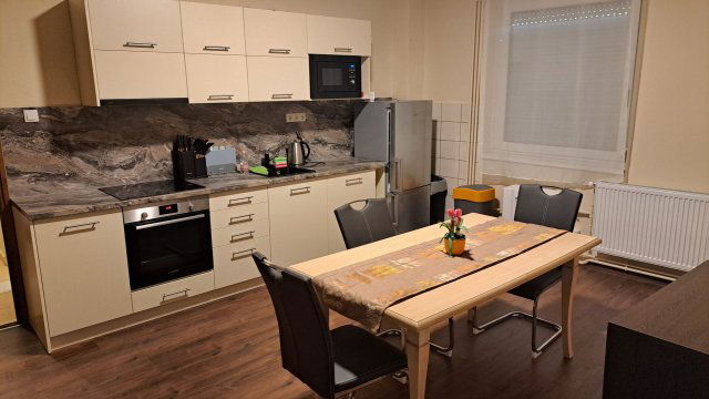 Kiadó téglalakás, albérlet, Debrecenben 260 E Ft / hó, 2 szobás